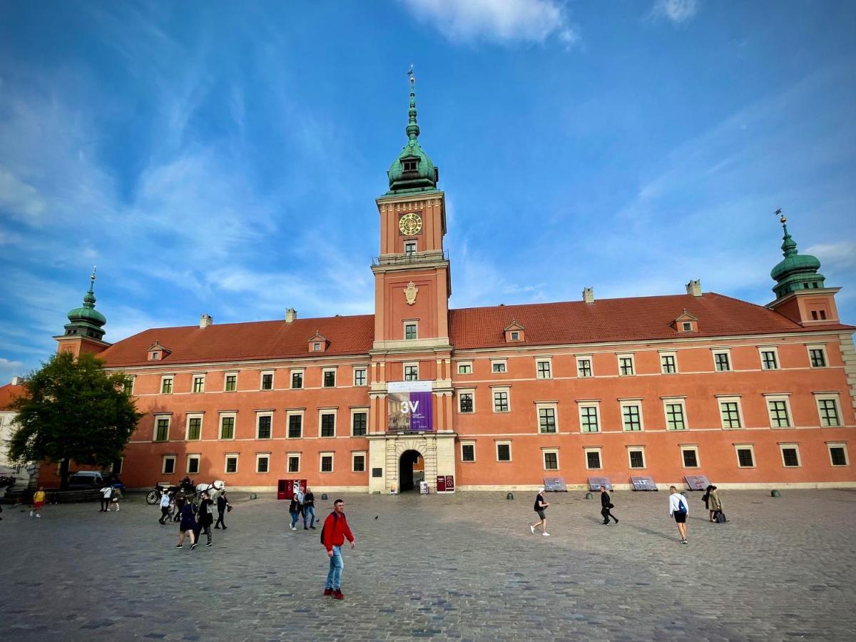 OLD TOWN Best View WiFi 300 Mb/s Huge screen Netflix AppleTV AmazonTV Warschau Buitenkant foto