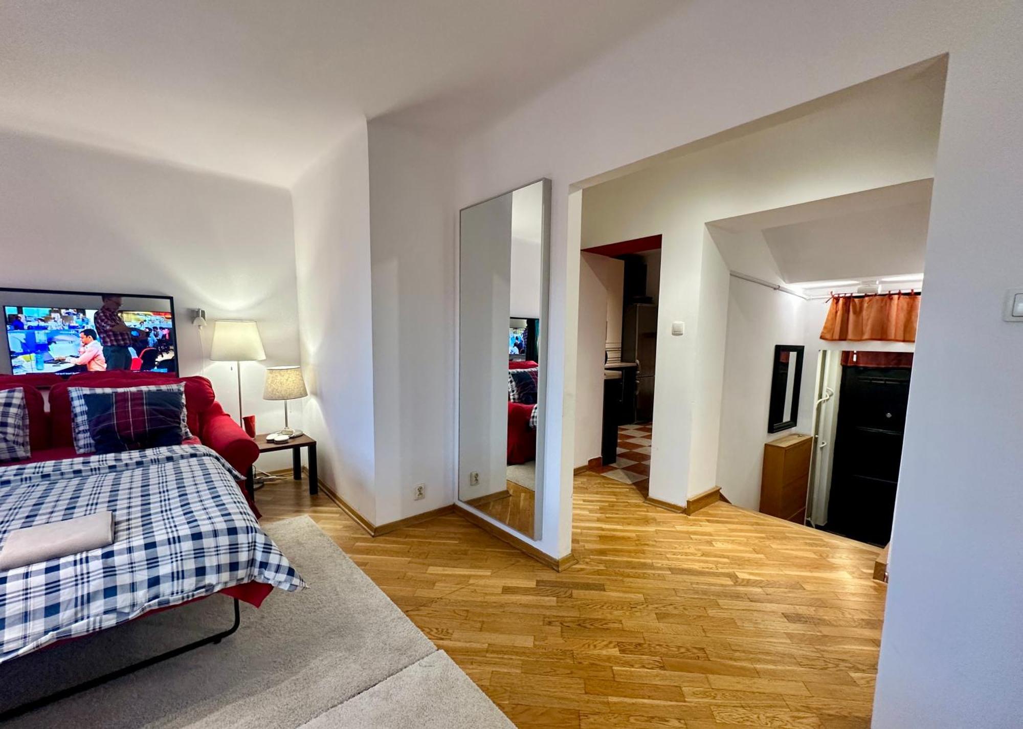OLD TOWN Best View WiFi 300 Mb/s Huge screen Netflix AppleTV AmazonTV Warschau Buitenkant foto
